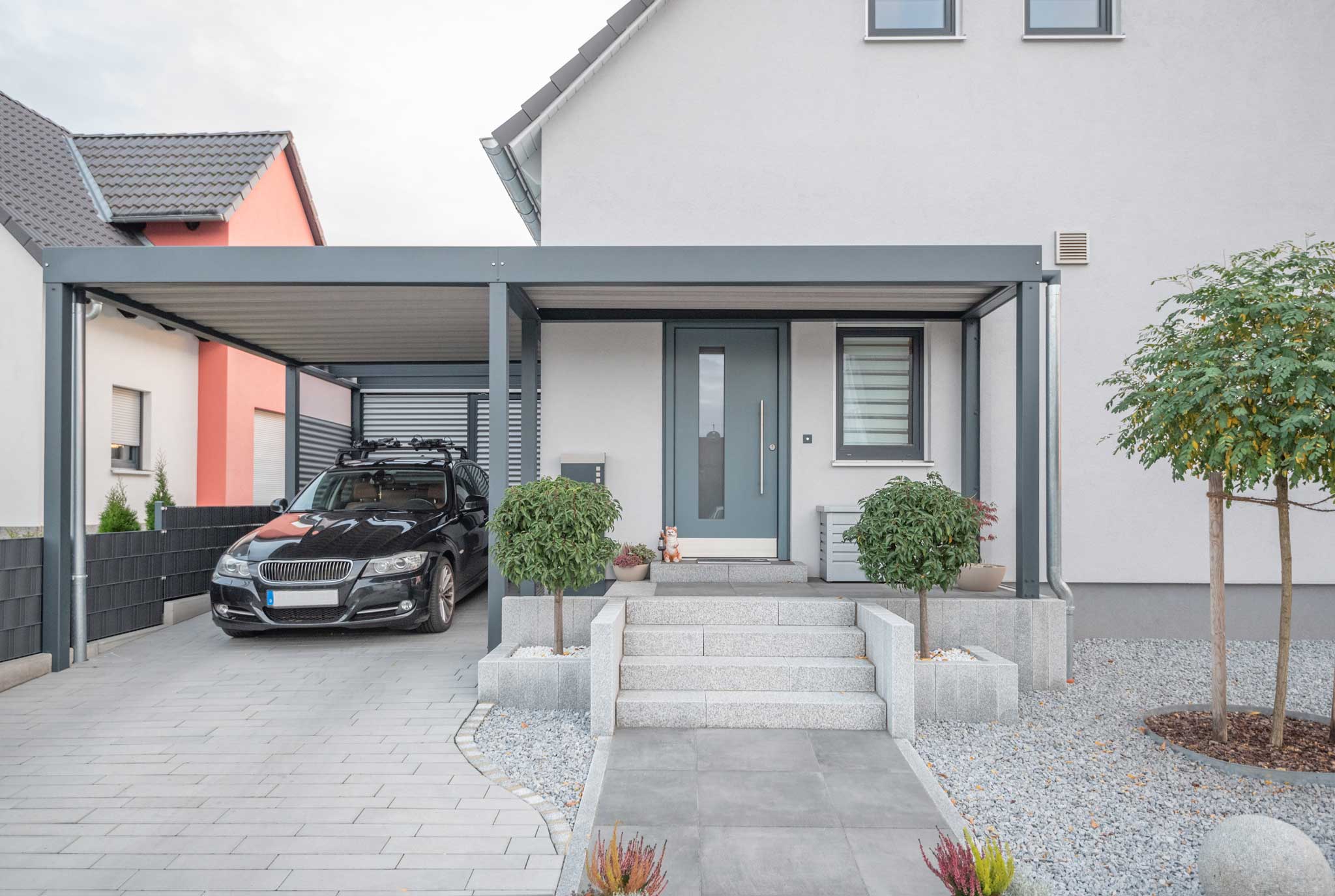 Hauseingangstüren Fenster Vordach